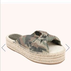 Splendid Camo Slide